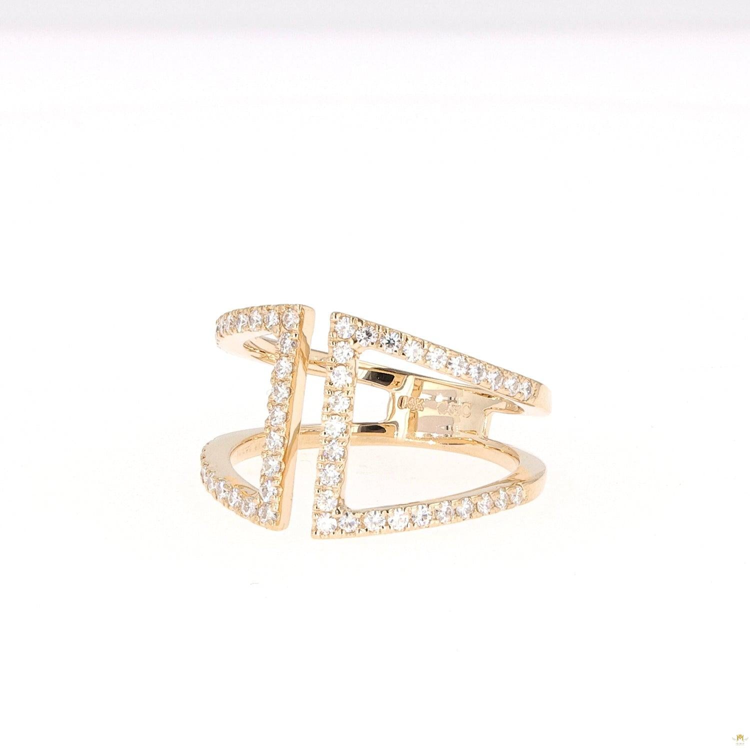 0.54 CTW   Round Near-Colorless Moissanite Fashion Ring in 14K Yellow Gold