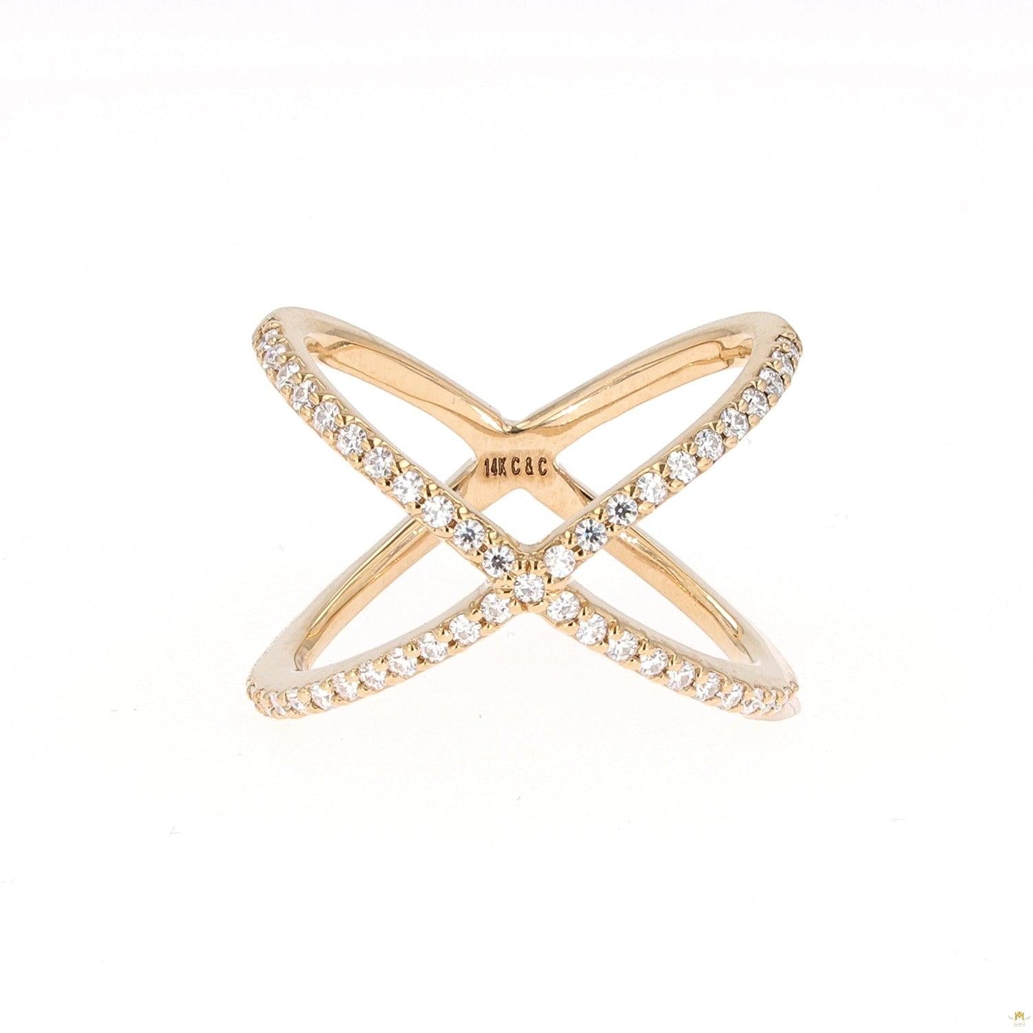 0.45 CTW   Round Near-Colorless Moissanite Fashion Ring in 14K Yellow Gold