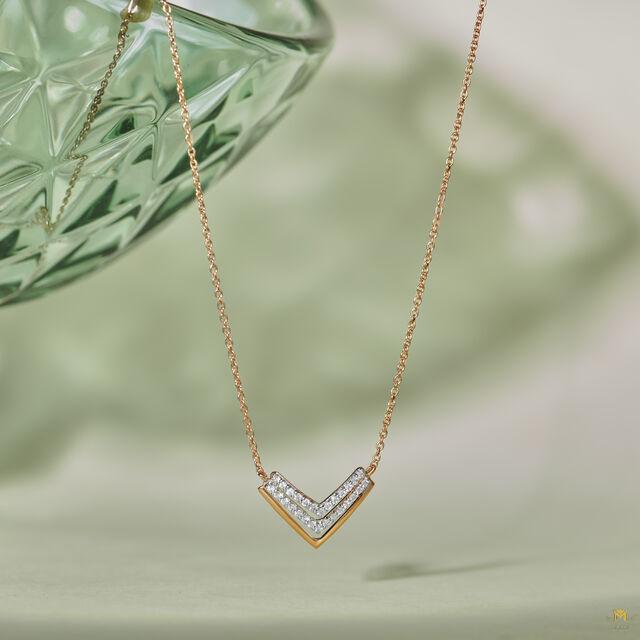 Chic Artistic Diamond Necklace