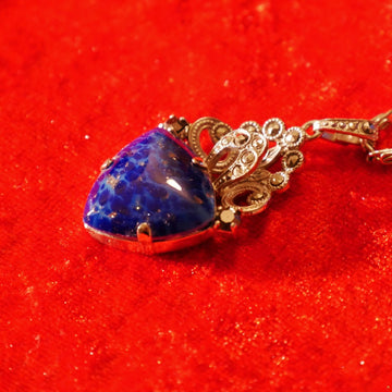 Lapis Lasuli Stone 18K Yellow Gold Trilliant Shape Pendant