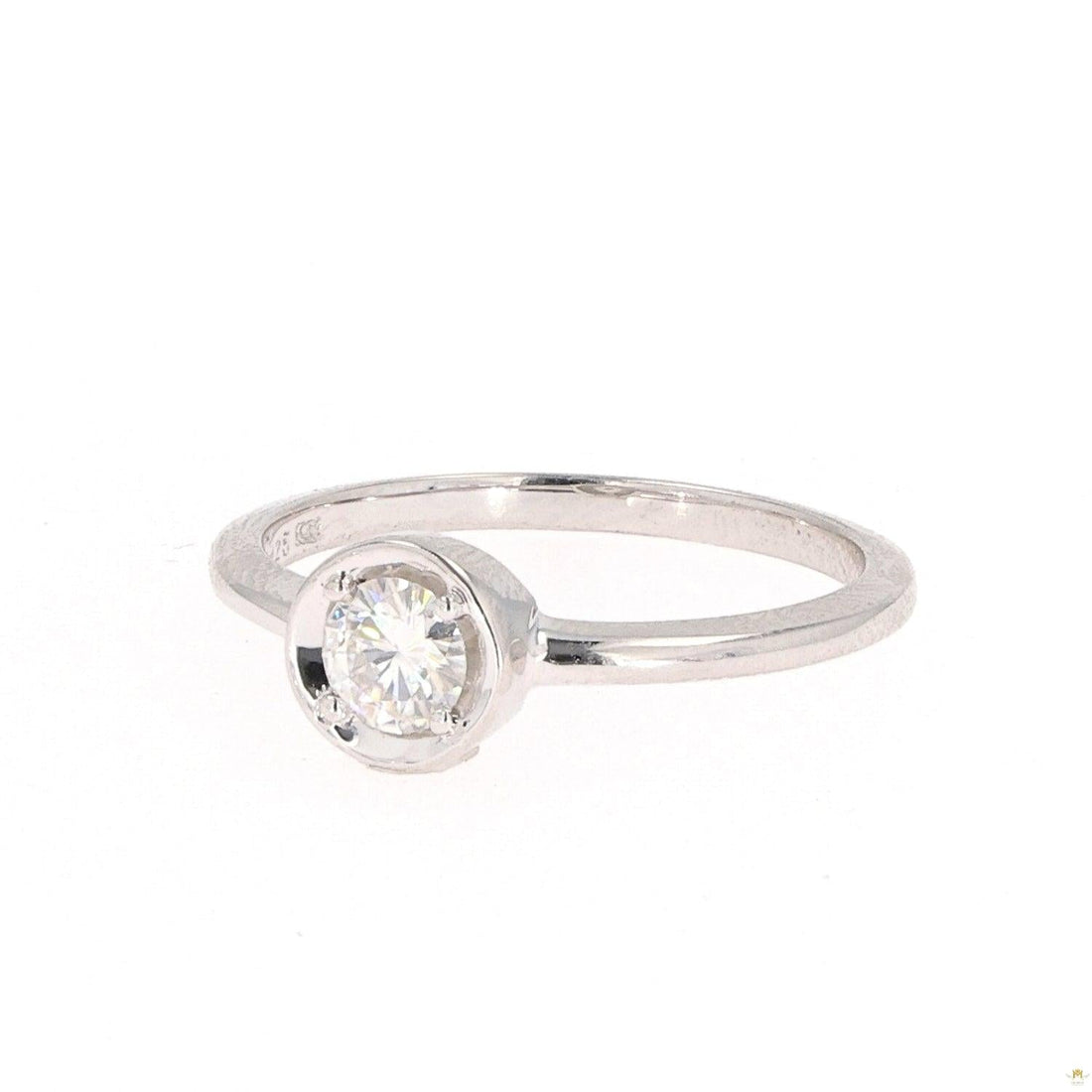 0.33 CTW   Round Moissanite Fashion Solitaire Ring in Sterling Silver
