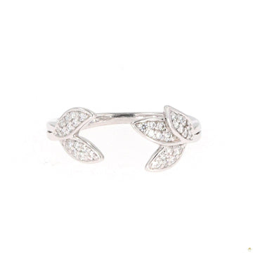 0.22 CTW   Round Near-Colorless Moissanite Floral Band in Sterling Silver