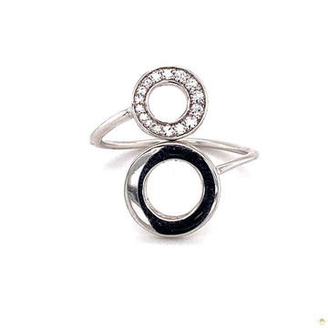 0.15 CTW   Round Near-Colorless Moissanite Circle Statement Ring in Sterling Silver