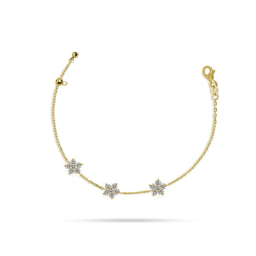 Delicate Bloom Round Diamond Bracelet